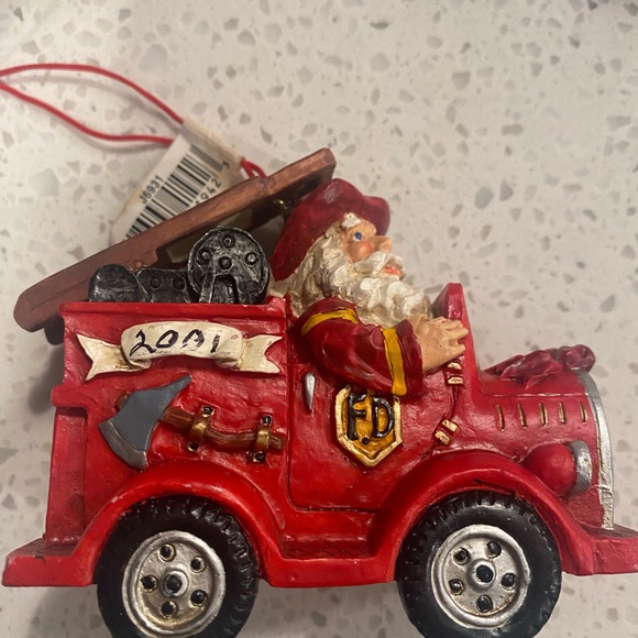 Vintage EFFU Edmonton Firefighters Union Christmas ornaments 1999-2004 - Picture 7 of 11